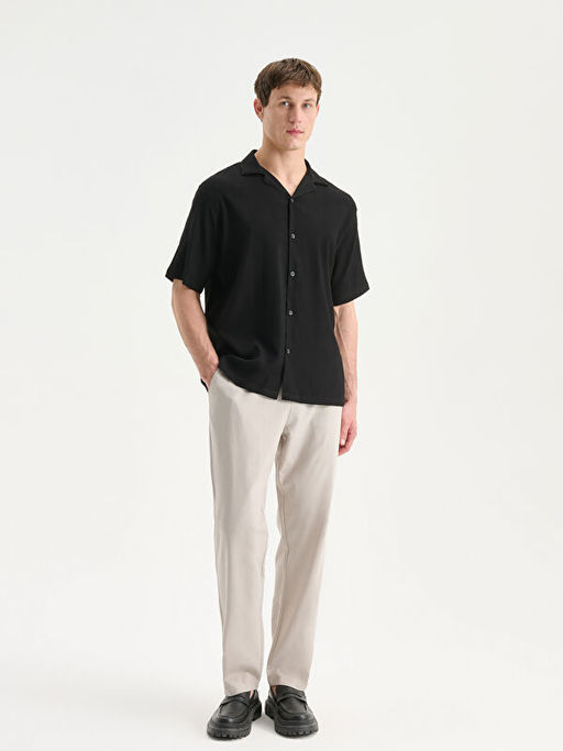 Regular Fit K?sa Kollu Erkek Dokulu G?mlek