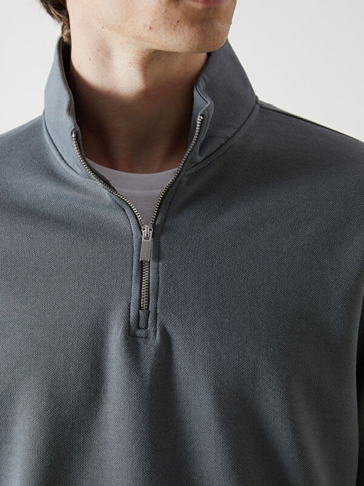 Dik Yaka Erkek Sweatshirt