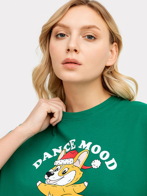 Футболка женская новогодняя зеленая с печатью - Mark formelle фото 6