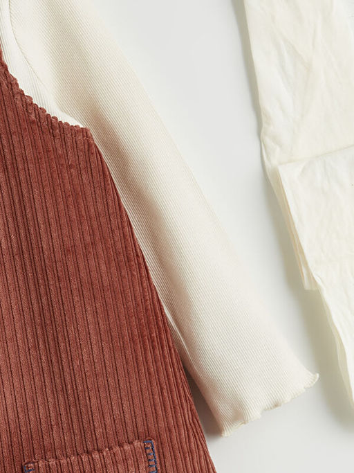 K?z ?ocuk Kadife Elbise ve ?orap