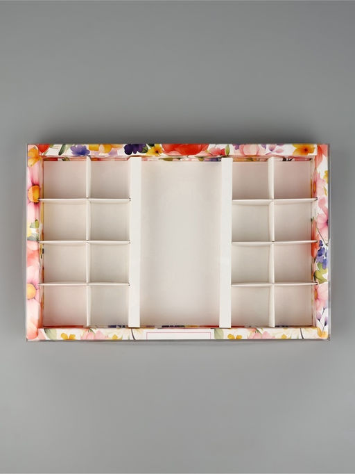 Цена за 5 шт. Коробка под 16 конфет и шоколад, кондитерская упаковка Счастья 28.5?18.5?3 см