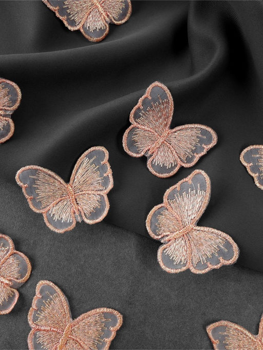 Аппликация для одежды «Бабочка», текстильная, с голографической нитью, 5.5×4 см, 10 шт., розово-бежевая