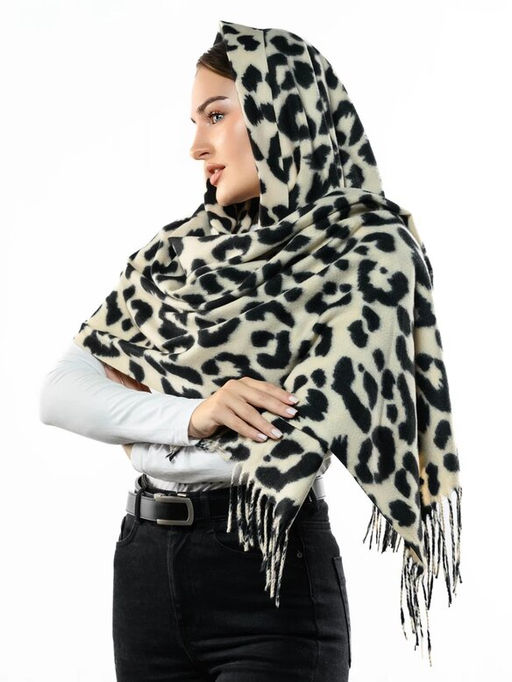 Яркий палантин с анималистичным принтом - Pretty mania фото 4