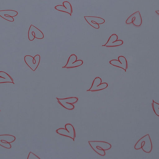 Цена за 20 шт. Пленка для цветов и букетов, в листах глянцевая, 57?572 см, красные сердца, 50 мкм