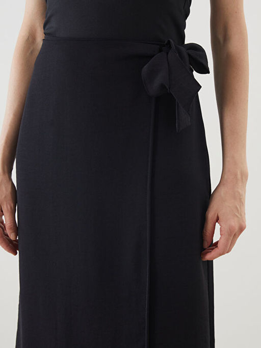 Beli Lastikli Kad?n Etek