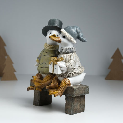 Фигурка полистоун «Гуси на скамейке - праздничный вечер», 15×10.5×20.5 см