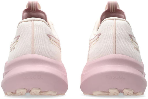 Кроссовки женские