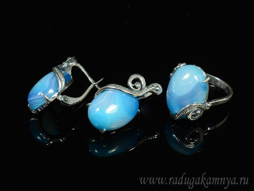 Кольцо Серьги с агатом тонированным, цв.голубой размер 19