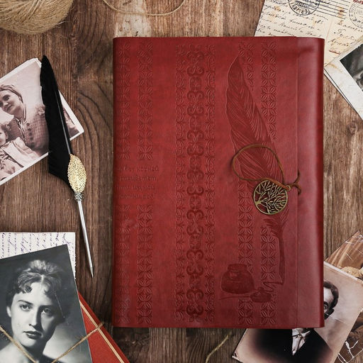 Родословная книга «Наш род», с пером, 56 листов, коричневый, 35×25 см