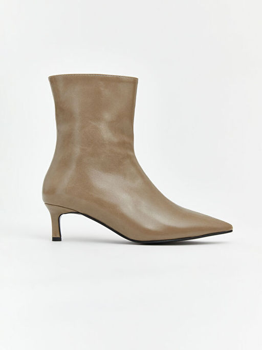 Deri G?r?n?ml? Kad?n Topuklu Ayakkab?