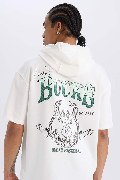 DeFactoFit NBA Milwaukee Bucks Oversize Genis Kal?p Kapusonlu K?sa Kollu Tisort фото 4