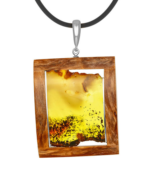 Стильная подвеска Индонезия из дерева и натурального балтийского янтаря