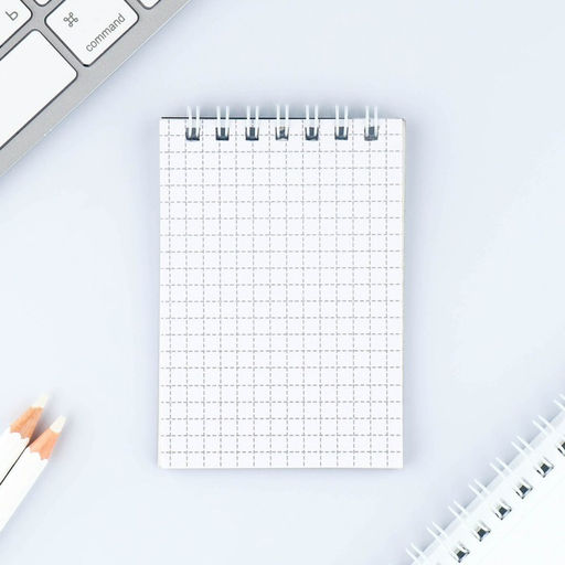 Блокнот на гребне в клетку А7, 40 л. Обложка мелованная бумага Кеды - Artfox фото 3