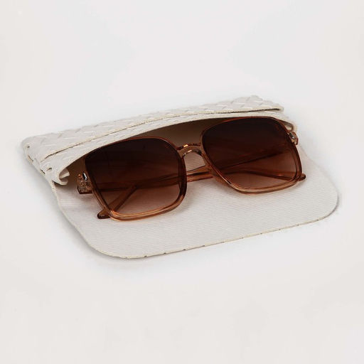 Цена за 2 шт. Футляр для очков на ремешке, однотонный, размер 16.5×7×1.8 см, молочный