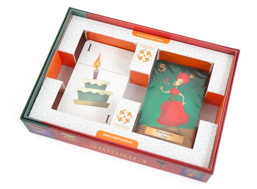 Спящие Королевы (картон)