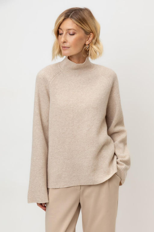 ЕВ 30179/ш/светло-бежевый джемпер жен