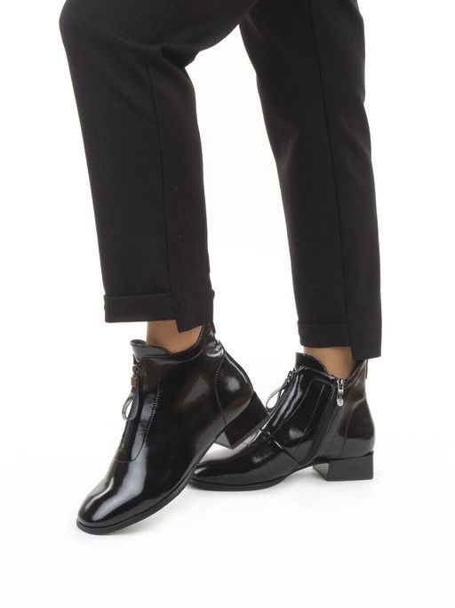 01-M43-17 BLACK Ботинки демисезонные женские (натуральная кожа)