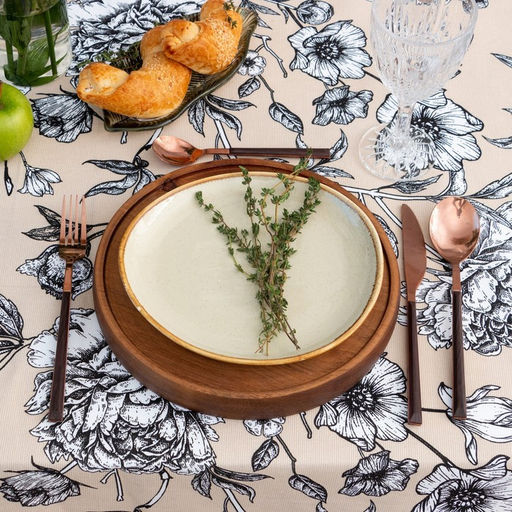 Скатерть Доляна Blooming garden, 144?220 см, 100% хлопок, 164 г/м?