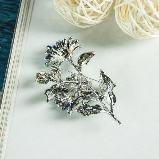 Брошь «Цветы Календулы», синяя, зелёный в серебре