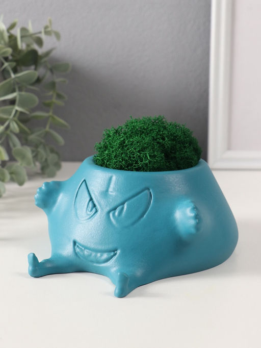 Стабилизированный мох в кашпо из бетона «Злобный смех», 15.5×12.5×6 см, голубой