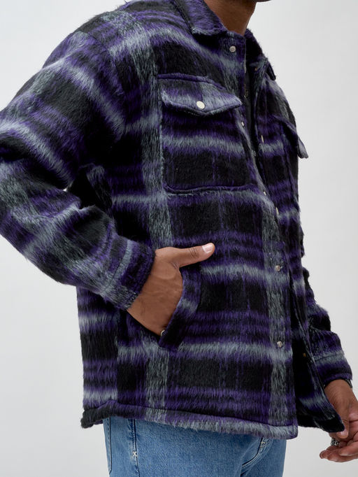 Куртка рубашка шерстяная в клетку мужская демисезонная темно-фиолетового цвета 58569TF