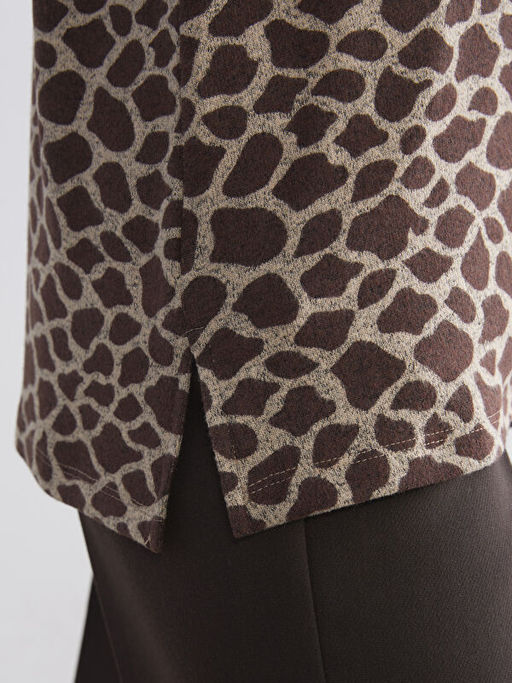 Bisiklet Yaka Leopar Desenli Kad?n Ti??rt