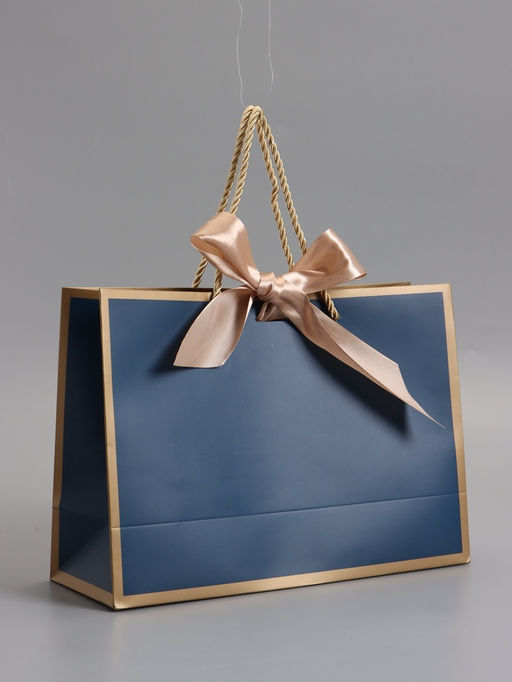 Пакет подарочный ламинированный, тёмно - синий с золотым, с бантом, 28×20×10 см