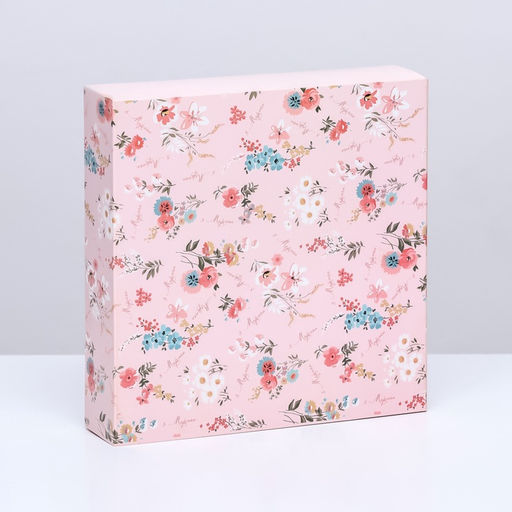 Коробка для 8 конфет шоколад, с окном, «Цветы» 17.7×17.8×3.8 см