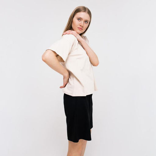 Футболка женская MINAKU REGULAR FIT, бежевая, размер 48