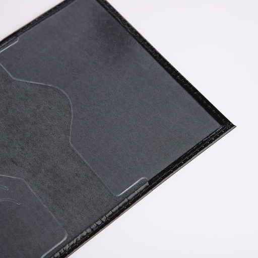 Обложка для паспорта, тиснение, крокодил, цвет чёрный - Simaland фото 6