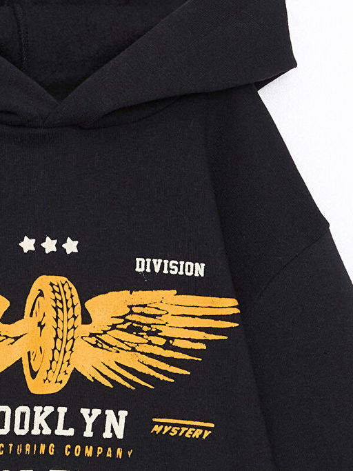 Kap??onlu Erkek ?ocuk Sweatshirt
