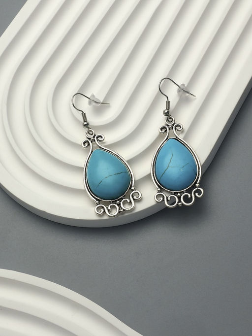 Серьги Бирюзовый мир капля, голубые в чернёном серебре