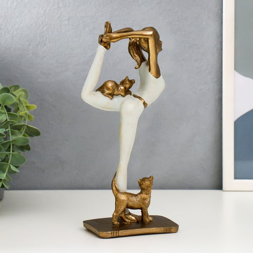 Фигурка полистоун «Девушка в позе царя Натараджи, с кошками», розовый, 24.5×10.5×6.8 см