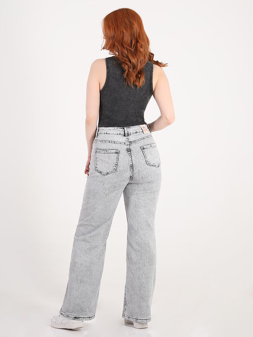 Джинсы серые женские широкие больших размеров - Almond фото 4