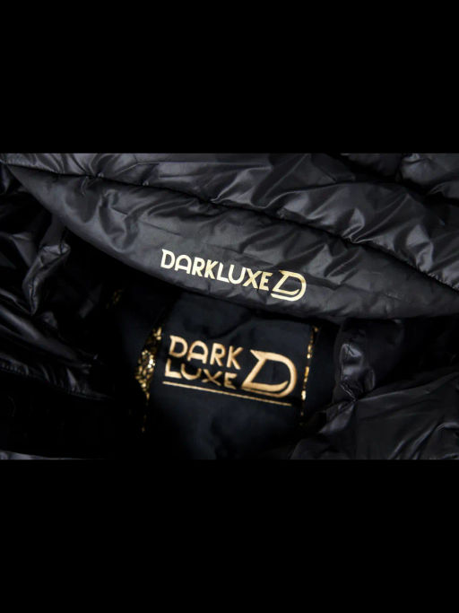 Куртка женская DARK LUXE, с капюшоном, оверсайз