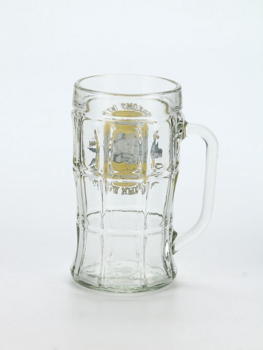 Кружка пивная стеклянная Крепкому мужику, со светлым будущим, 500 мл