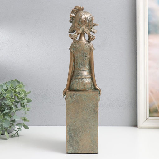 Фигурка полистоун «Девочка на кубе, с цветком в волоса×», под бронзу, 9.5×12×34 см