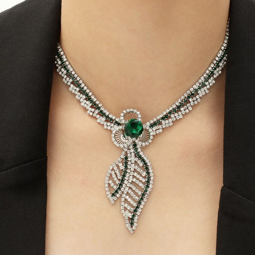 Набор 2 предмета: серьги, колье Феникс изгиб, цвет бело-изумрудный в серебре, 35 см
