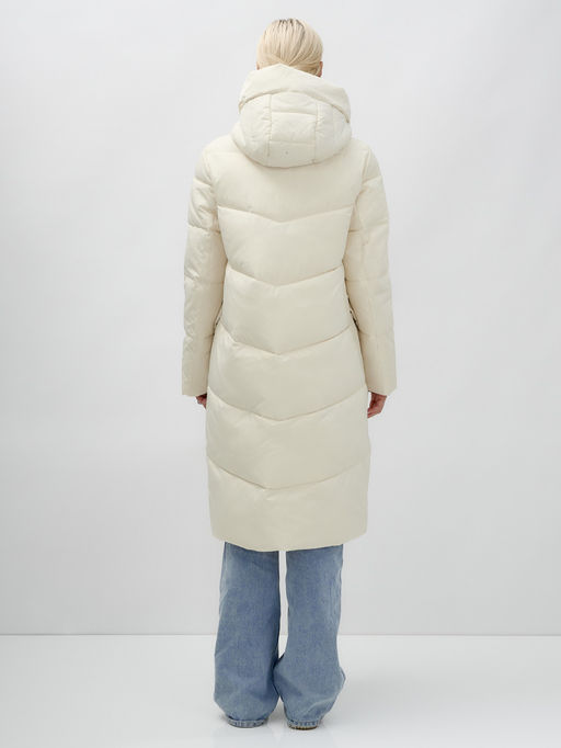Пальто утепленное стеганное зимнее с капюшоном женское бежевого цвета 9639B - Mtforce фото 11