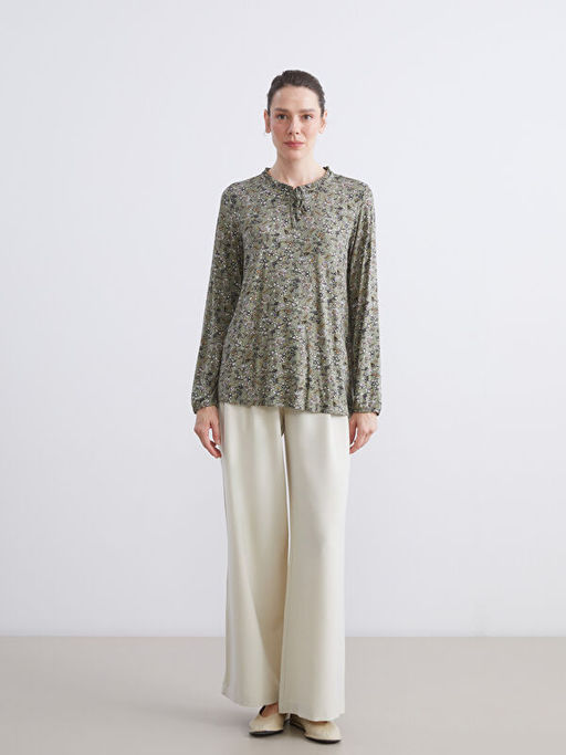 Ba?lamal? Yaka Desenli Bluz