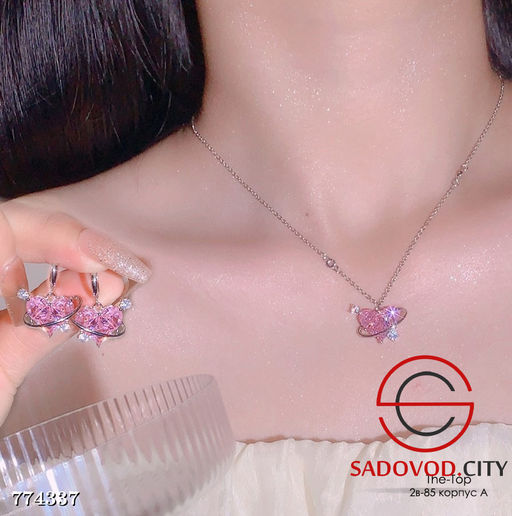 Женский браслет с цепочкой