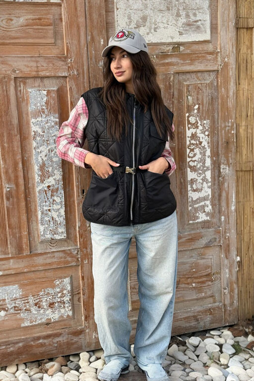 Жилет BARBARA В226 черный