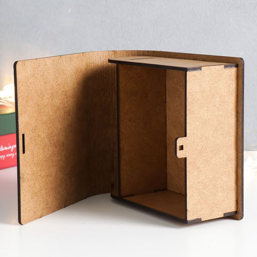 Новогодняя деревянная шкатулка-книга «Снегири» 14×14х6.5 см