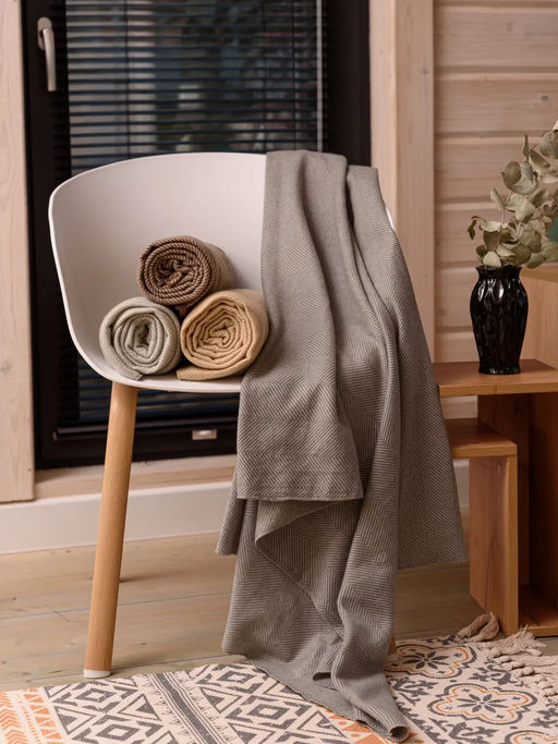 Флисовый плед 130x160 см с принтом PF130, двусторонний: Для дома, дивана, пикника, машины, путешествий - Bio-Line