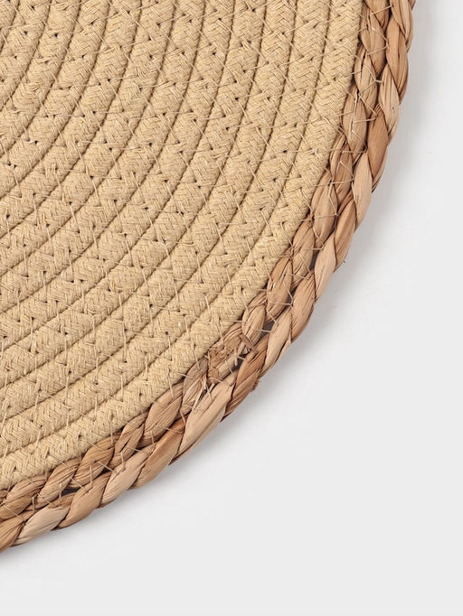 Салфетка плетёная сервировочная «Доляна. Мэг», 38×38 см, бежевая