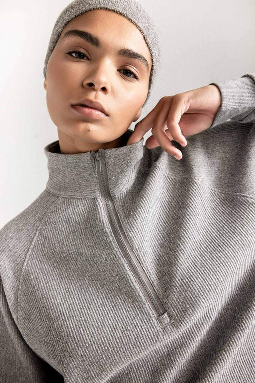 Спортивная толстовка с высоким воротником и молнией DeFactoFit  фото 5