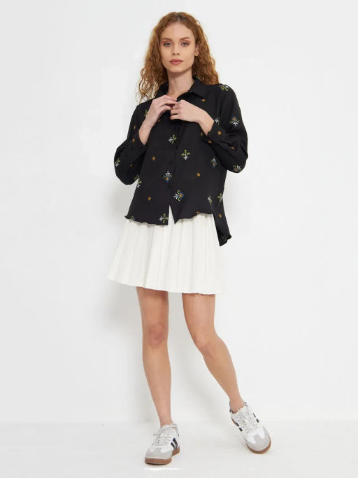 Женская рубашка с вышивкой Patiskha 3310