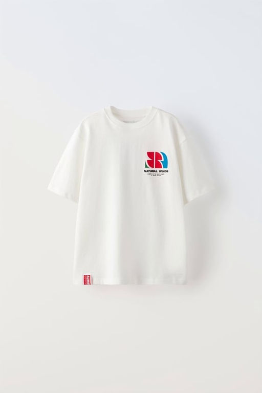 T-SHIRT WITH LABEL PRINT
