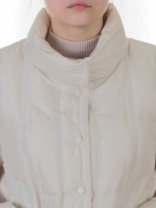 8810 MILK Куртка пуховая облегченная женская (утиный пух) - Fashion фото 4