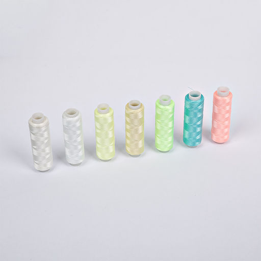 Нитки Gamma люминесцентные (светящиеся в темноте) GDT-150/2 100% полиэстер 10 x 183 м 200 я